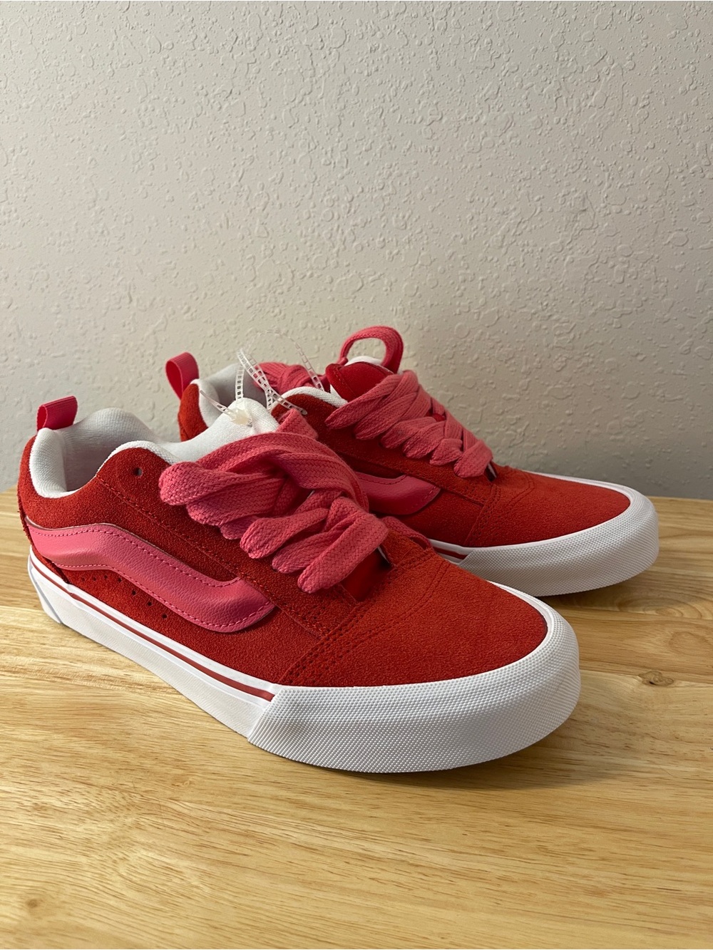 Vans Knu Skool Skate Shoe - Racing Red / Pink Size 9 New Without Box